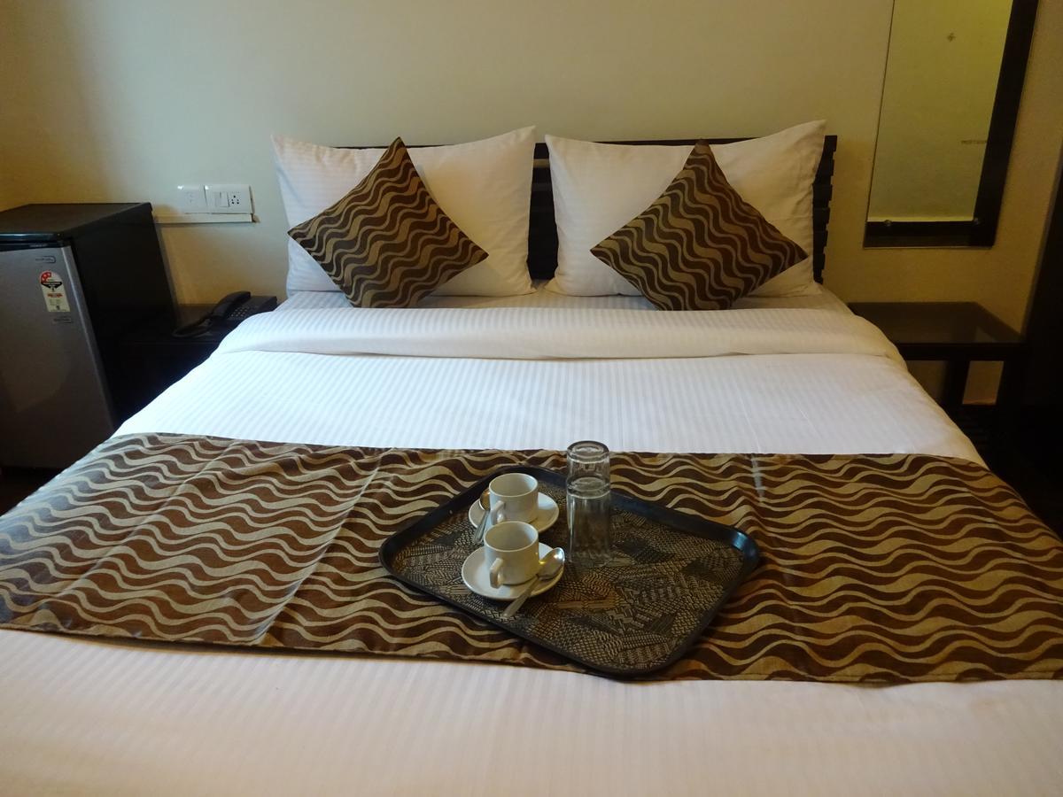 Hotel Sai Baga Buitenkant foto